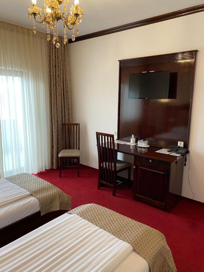 Hotel Onix 罗曼 外观 照片