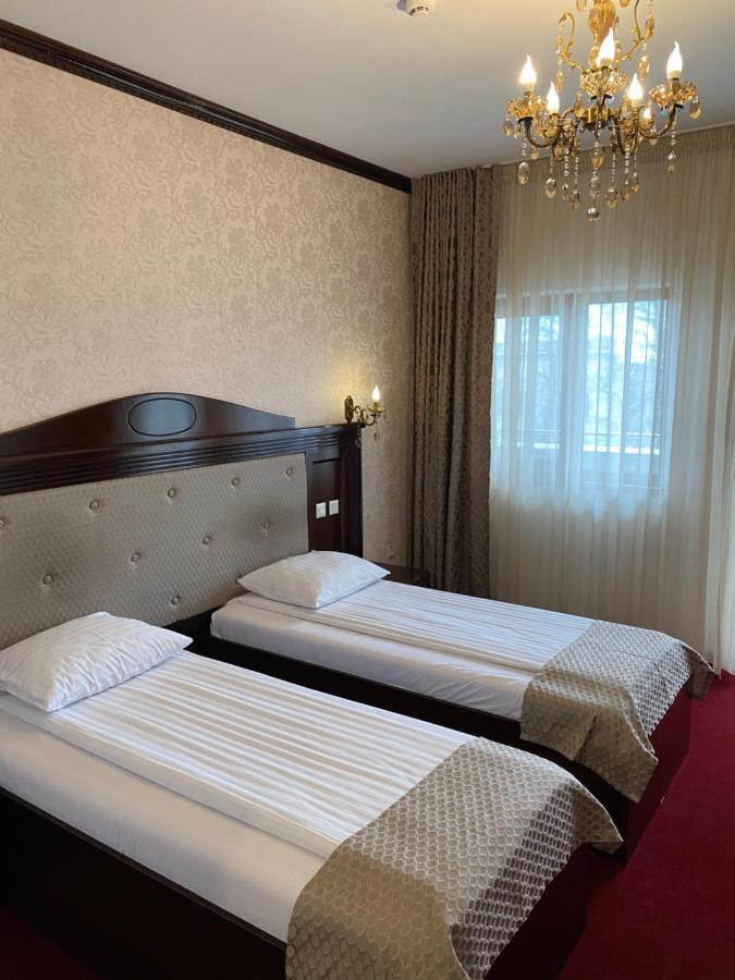 Hotel Onix 罗曼 外观 照片
