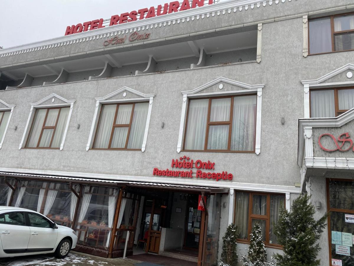 Hotel Onix 罗曼 外观 照片