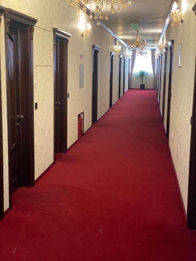 Hotel Onix 罗曼 外观 照片